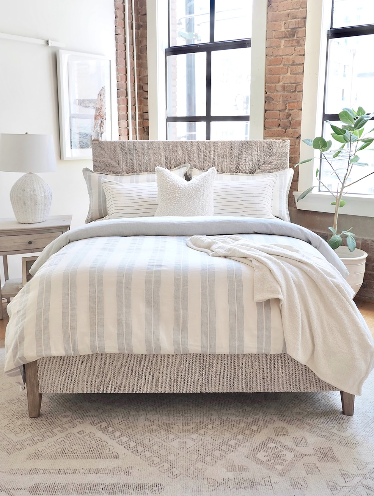 Marella Bed