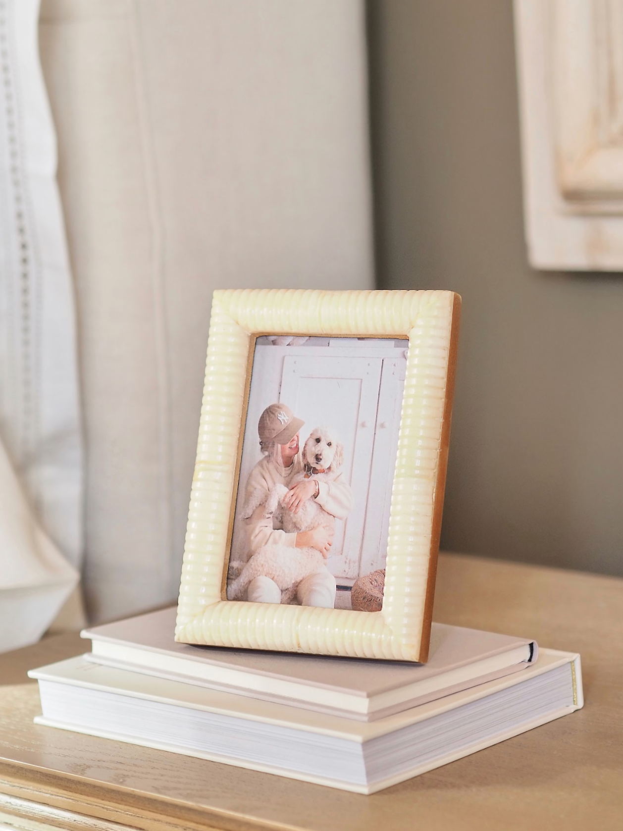 Ivory Bone Photo Frame | 4x6