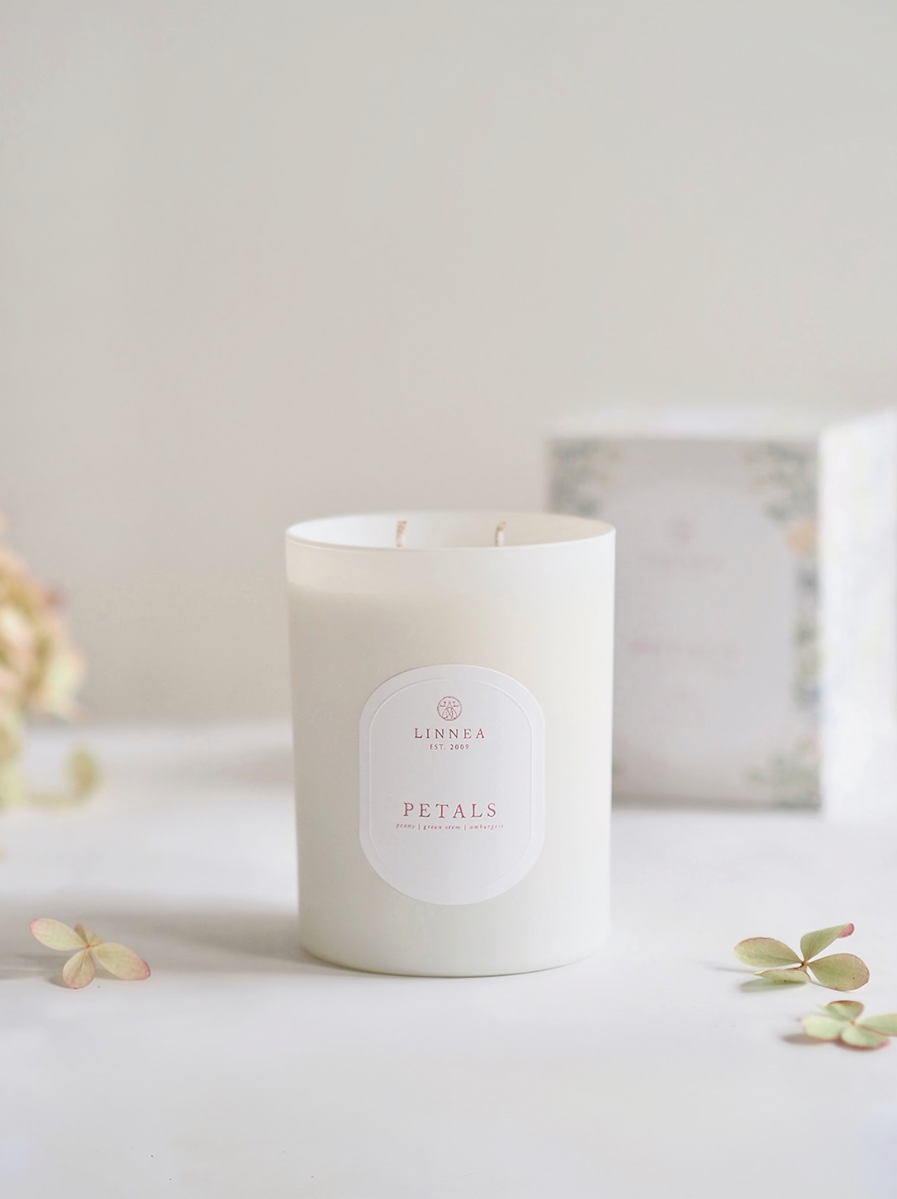 Petals 2 Wick Candle