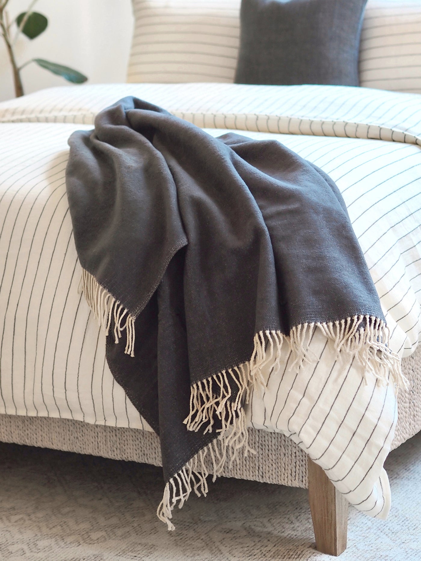 Billie Charcoal Throw