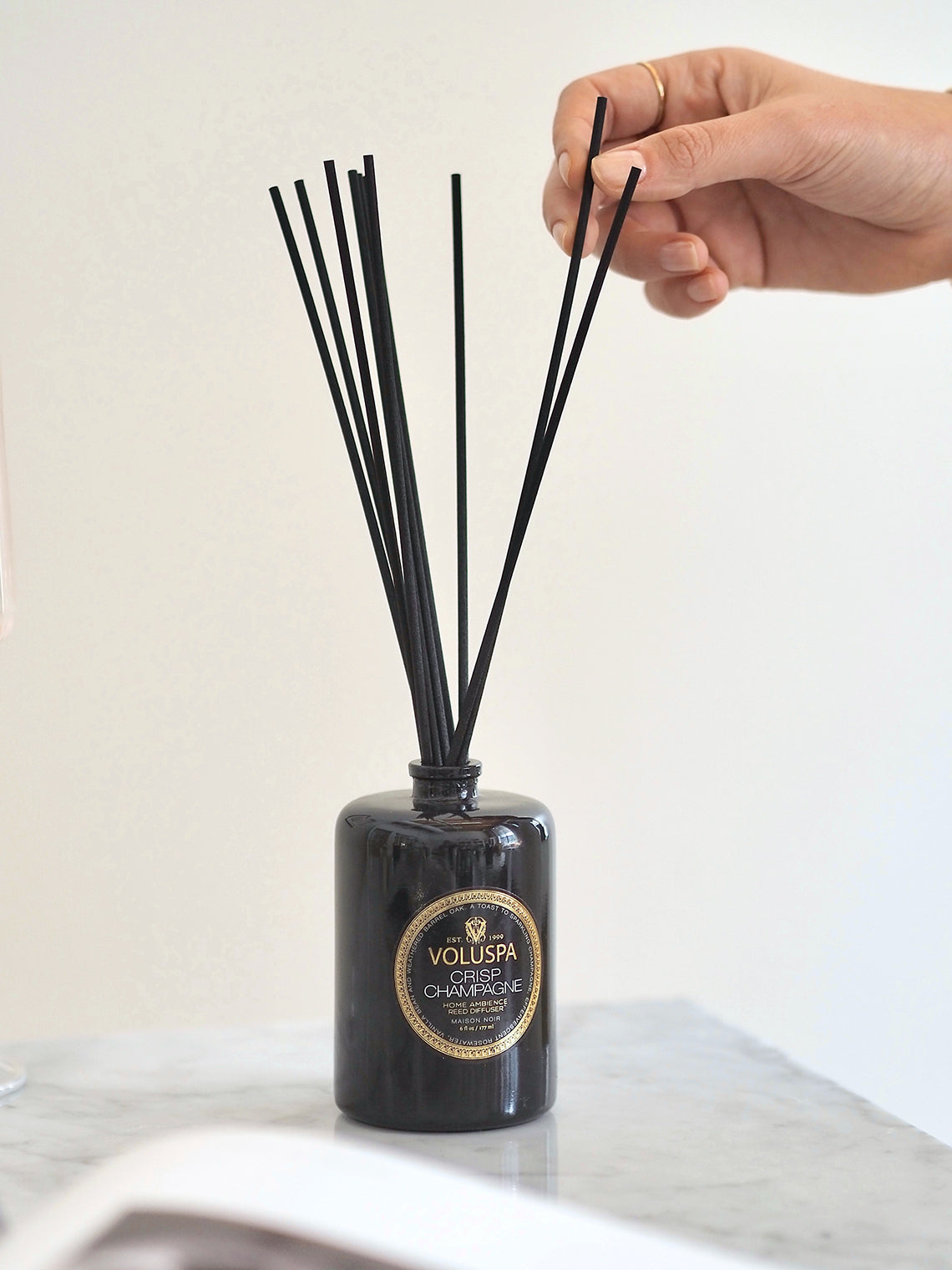 Crisp Champagne Reed Diffuser