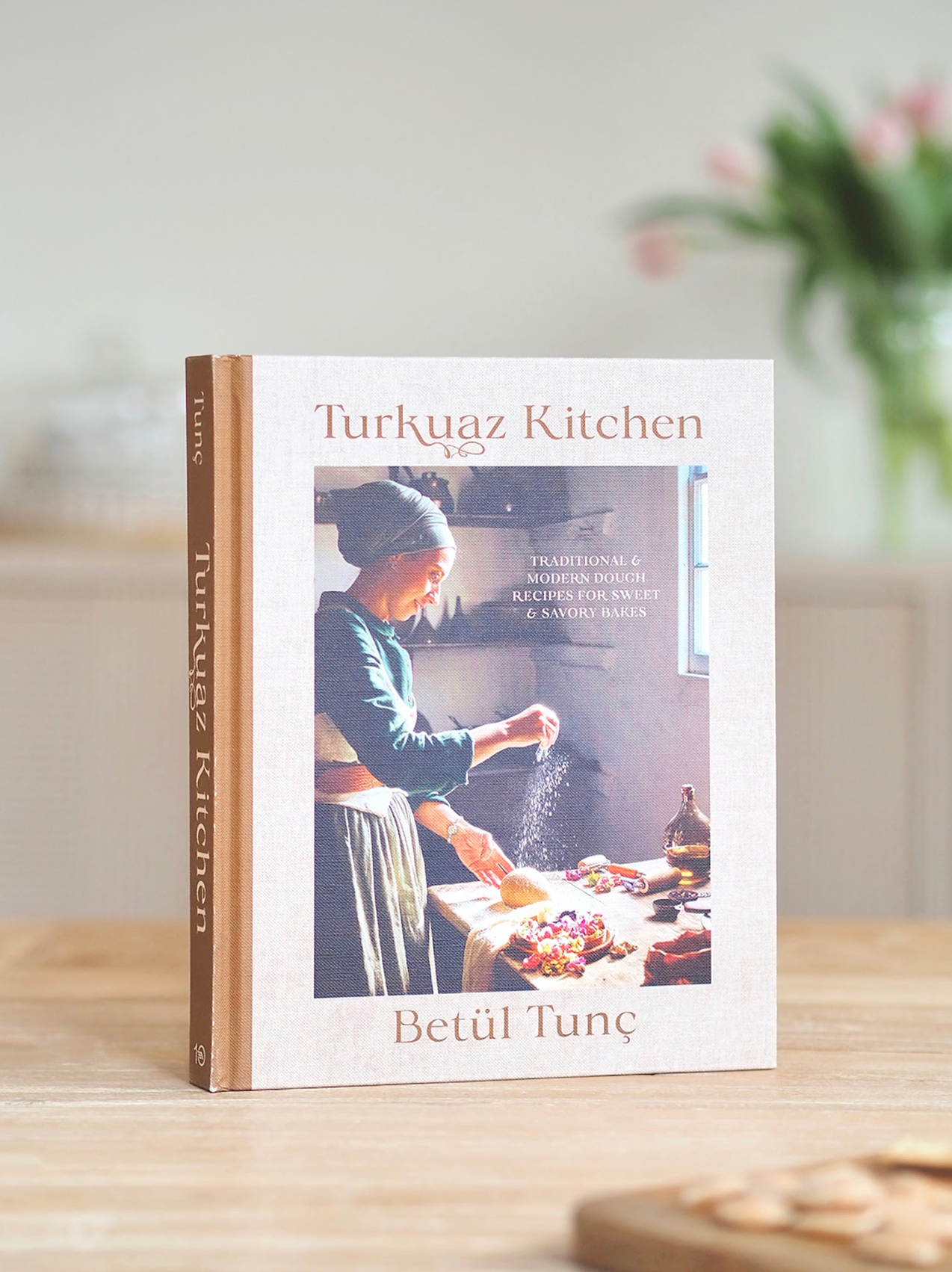 Turkuaz Kitchen: Traditional and Modern Dough Recipes Book