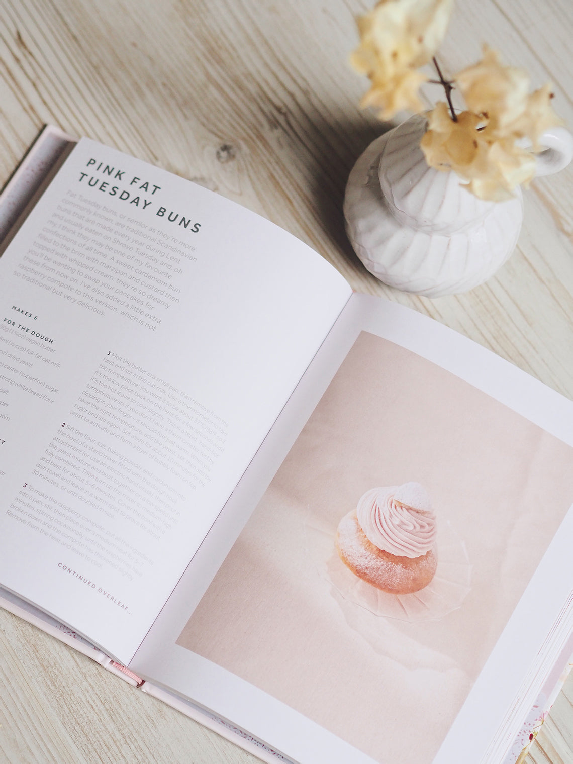 Vegan Cakes Book