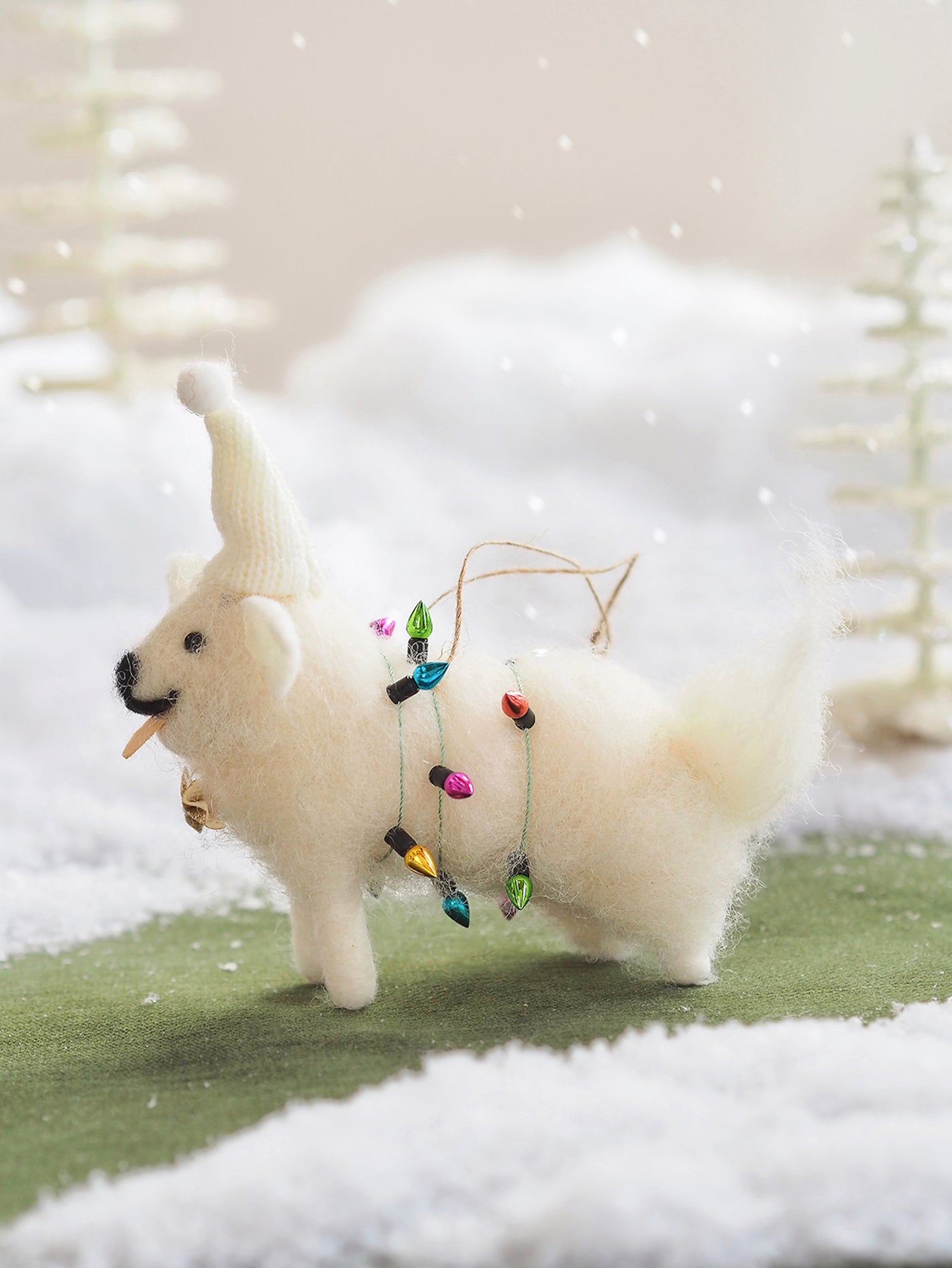 Festive Pomeranian Dog Ornament