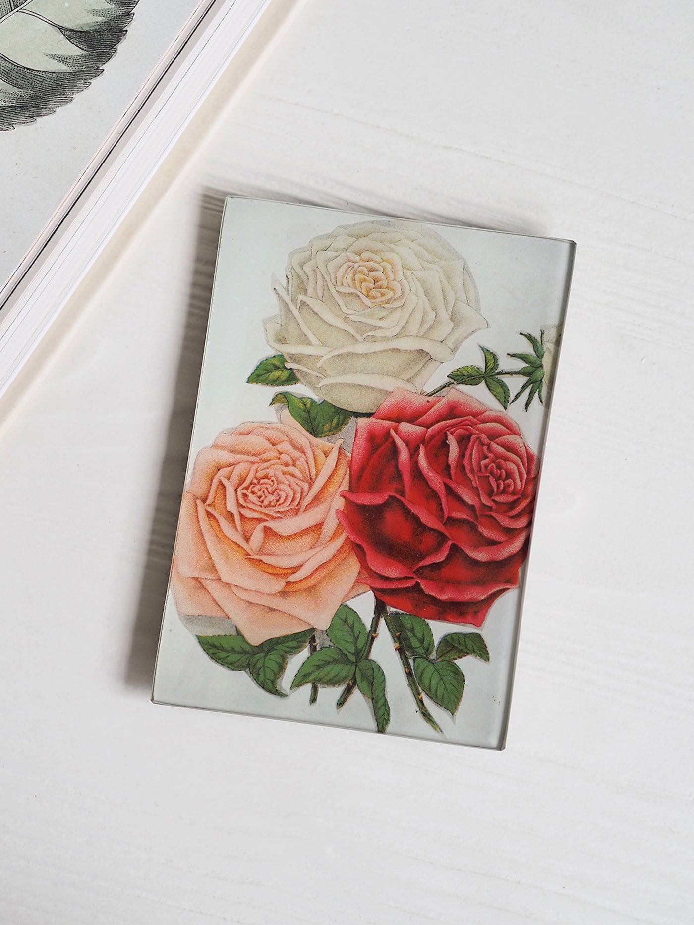 Rose Cut-outs Mini Tray