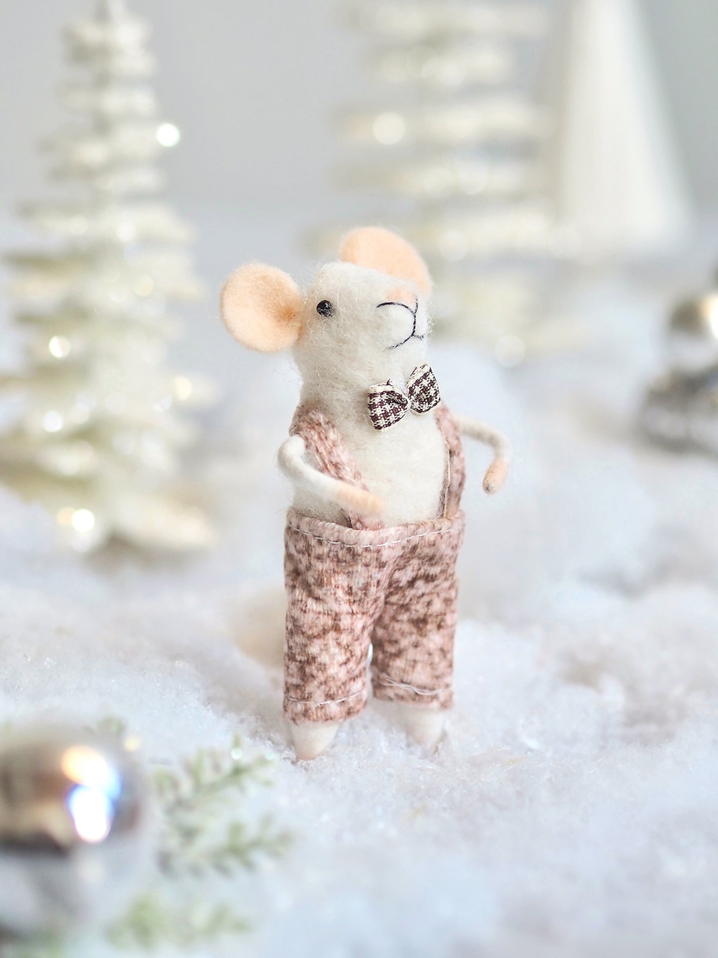 To the Nines Nelson Mouse Ornament