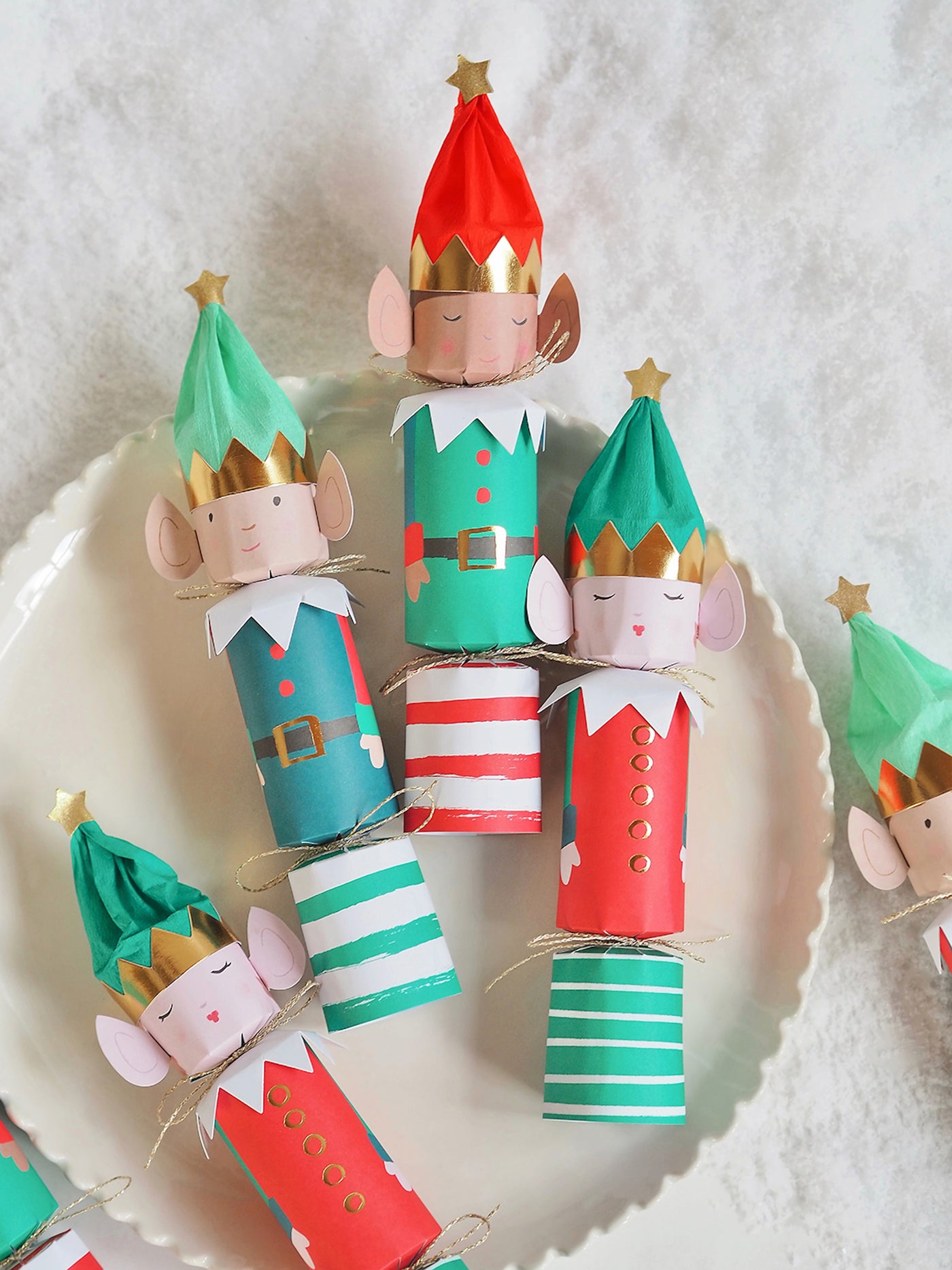 Elf Crackers