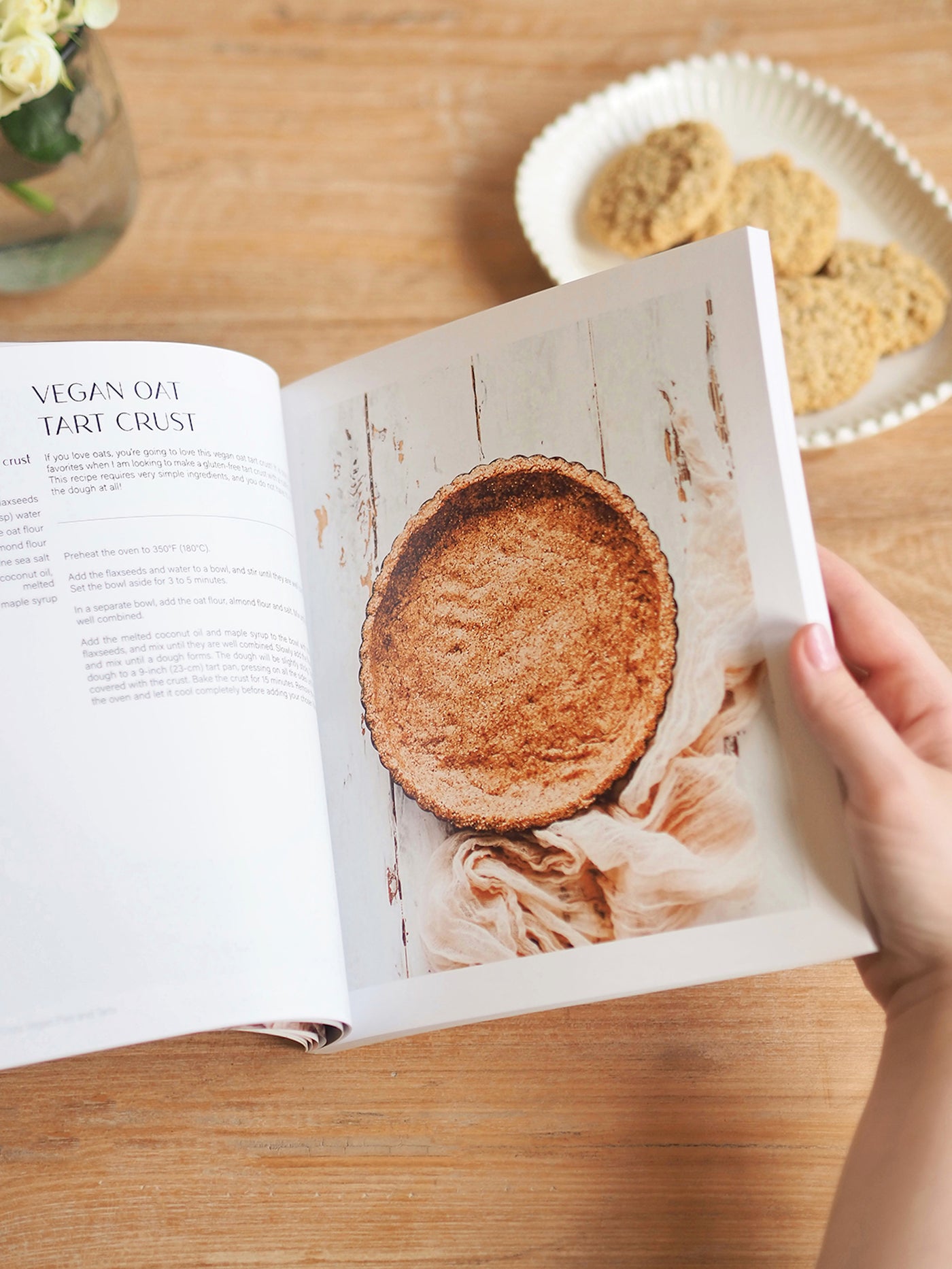 Cozy Vegan Pies And Tarts Book