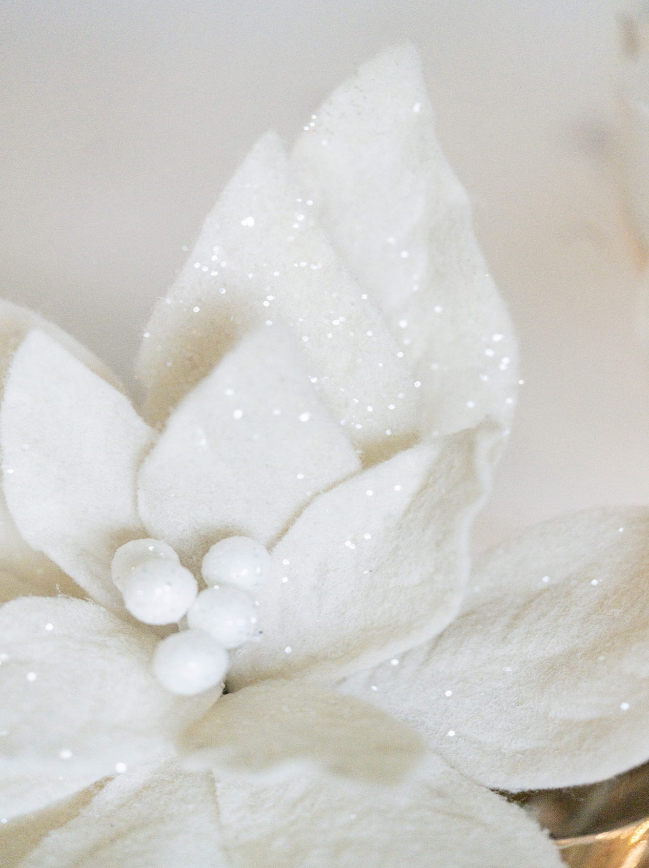 Glittered Poinsettia Stem