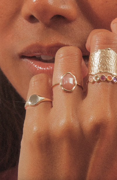 Peach Moonstone Mood Ring | 14K Gold