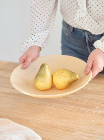 Cove Resin Serving Bowl