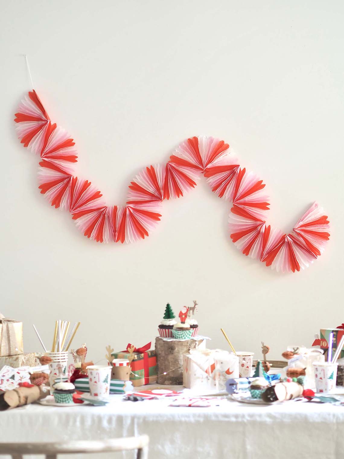 Candy Cane Stripe Honeycomb Garland