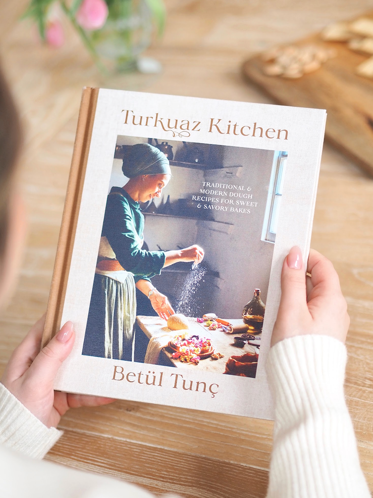 Turkuaz Kitchen: Traditional and Modern Dough Recipes Book