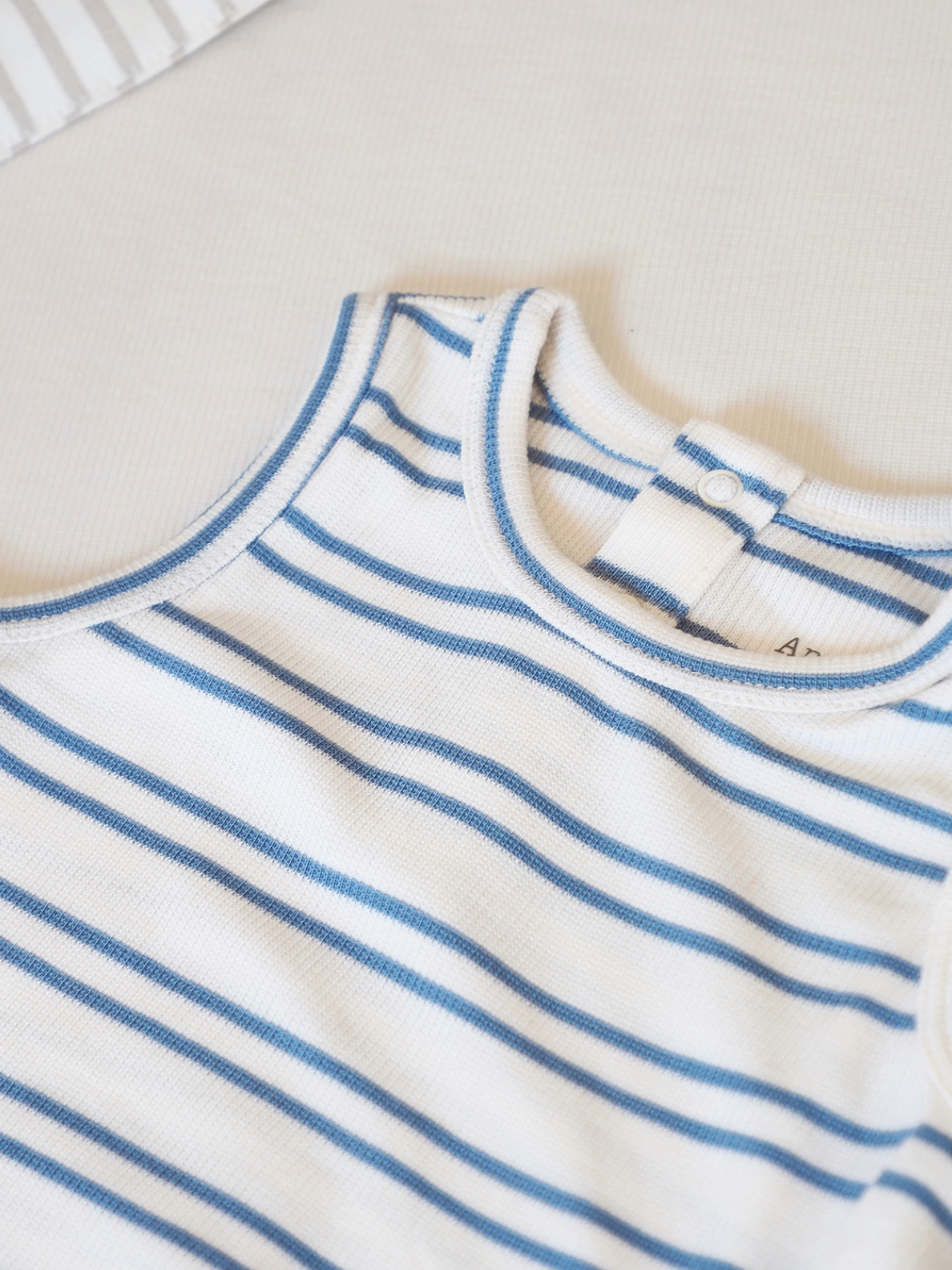 Sky Blue Stripe Tank Bubble