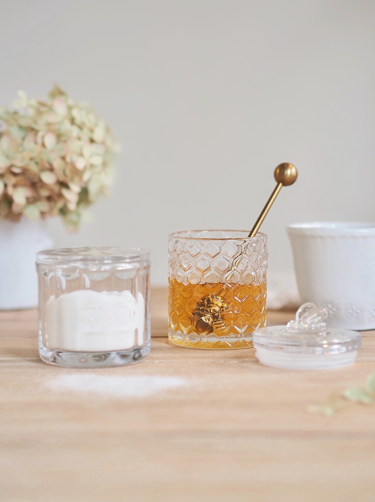 Honeycomb Jar with Bee