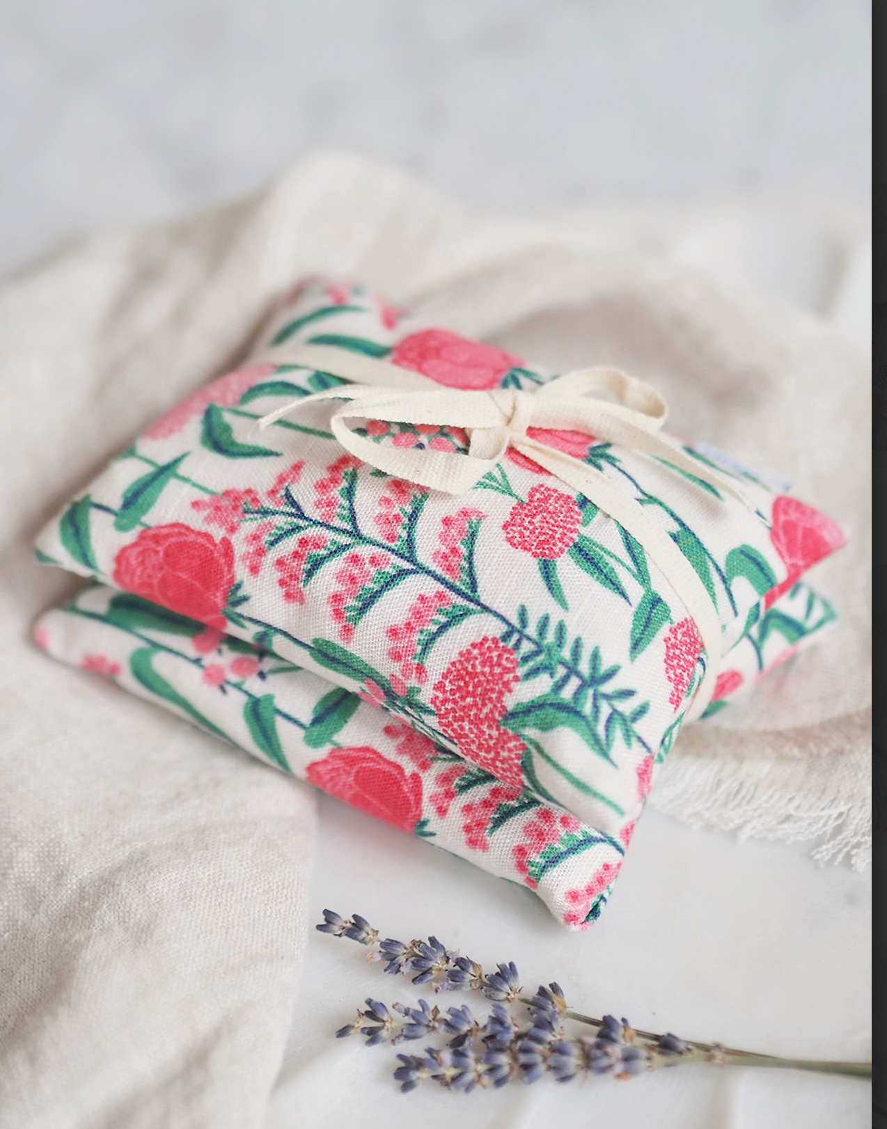 Peony Party Linen Sachet Set