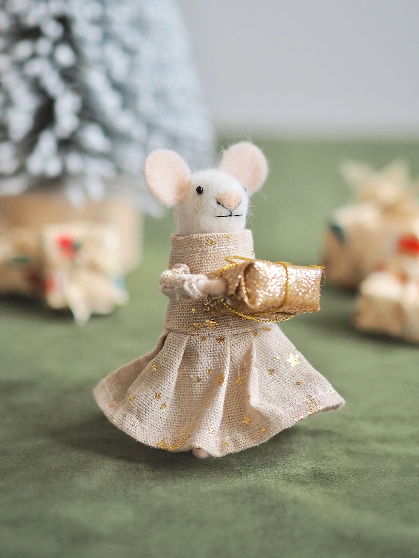 Yuletide Yasmin Mouse Ornament