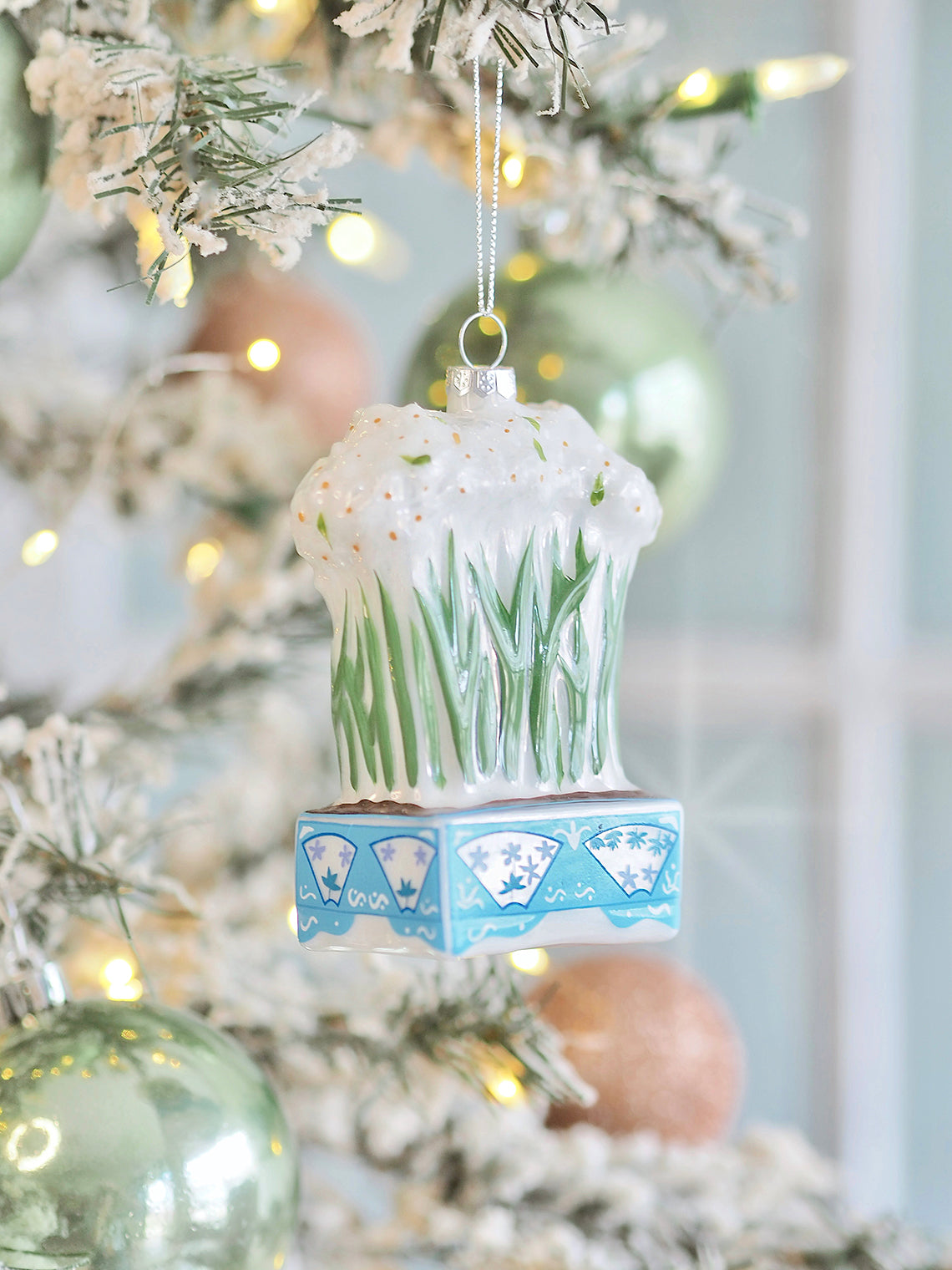 Potted Paperwhites Ornament