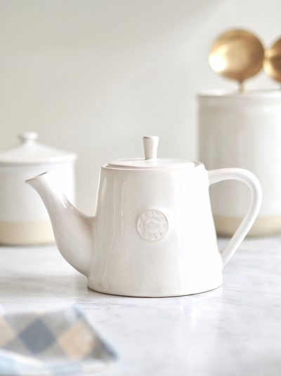 Nyla Teapot