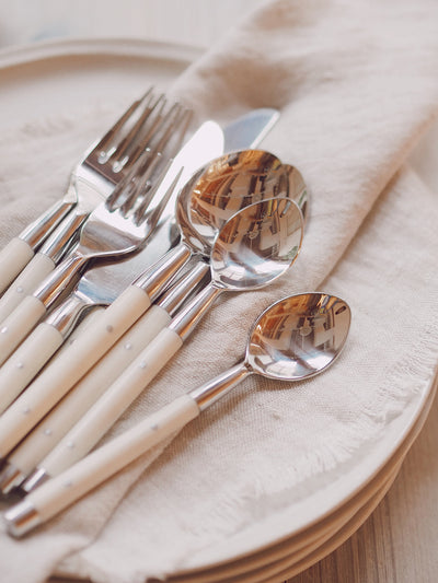 Avah Cutlery | White