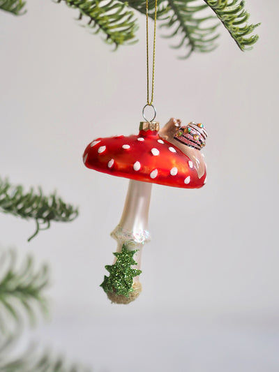 Amanita Mushroom w/ Snail Ornament