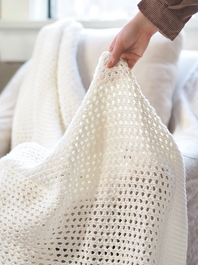 Ivory Chunky Knit Throw