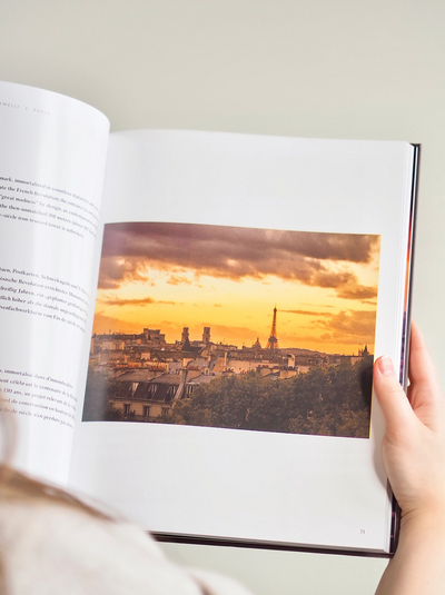 Paris Book