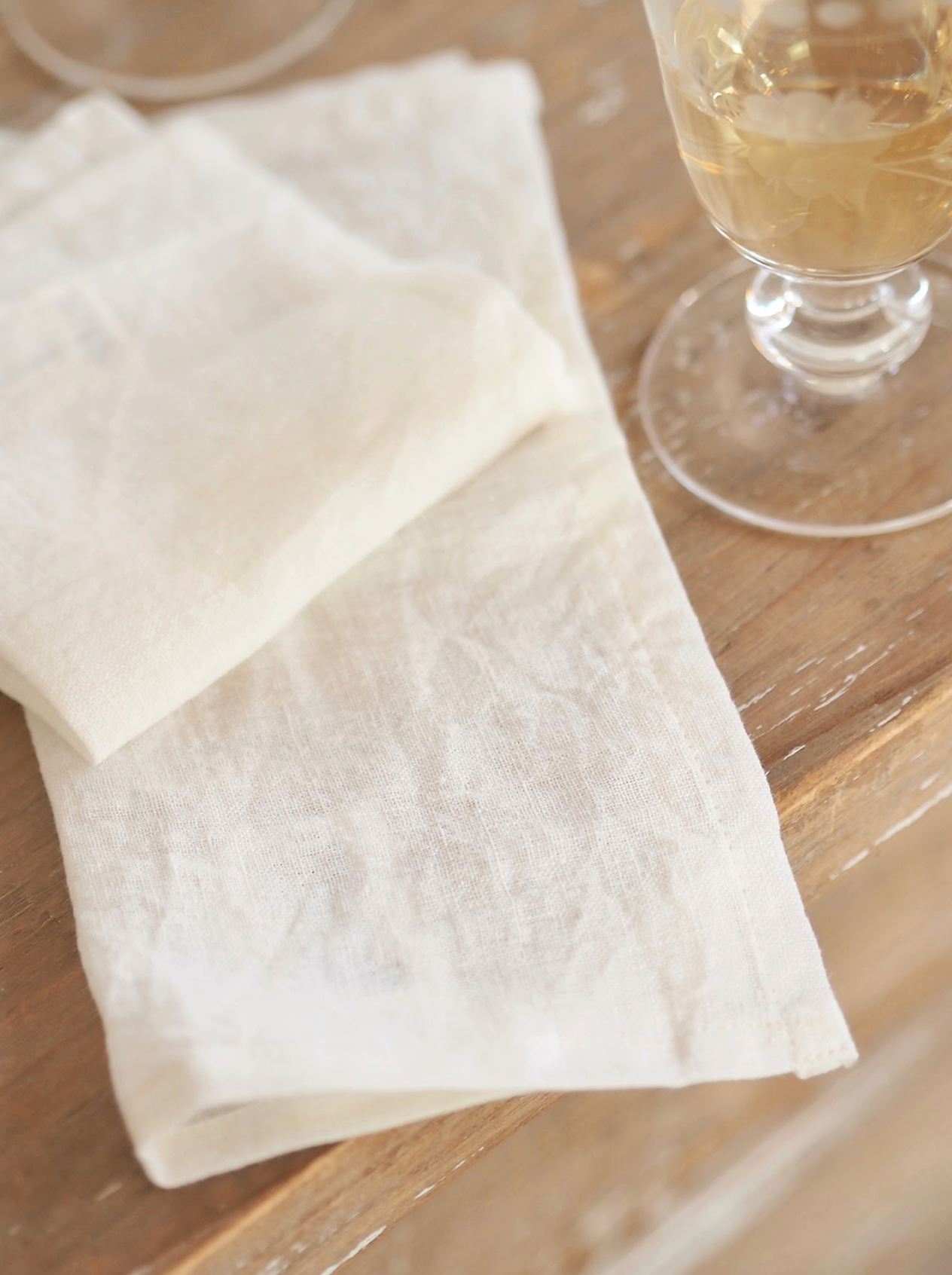 Ellis Ivory Linen Cocktail Napkin