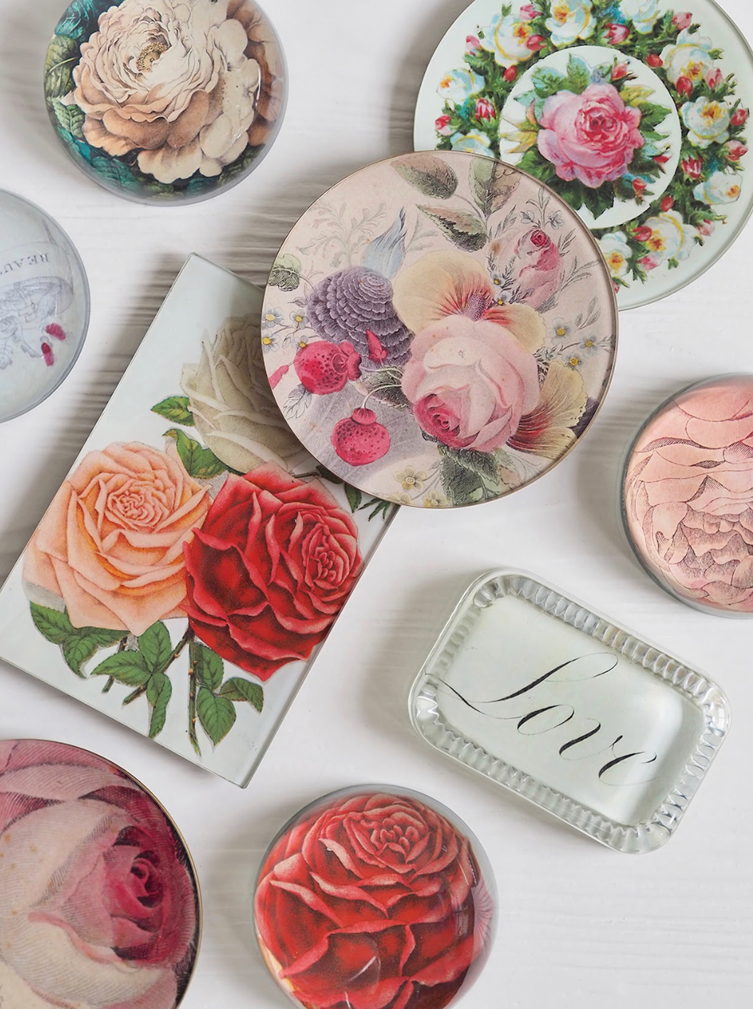 Rose Cut-outs Mini Tray