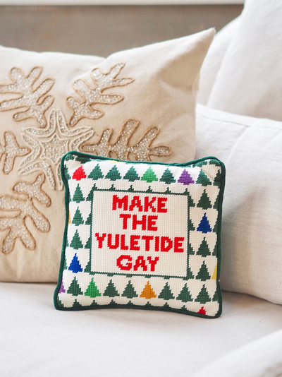 Make the Yuletide Gay Needlepoint Pillow | 11x11