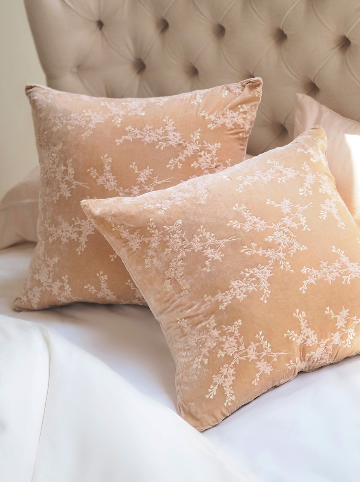 Lynette Pearl Bedding