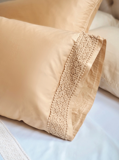 Bria Honeycomb Novola Lace Bedding