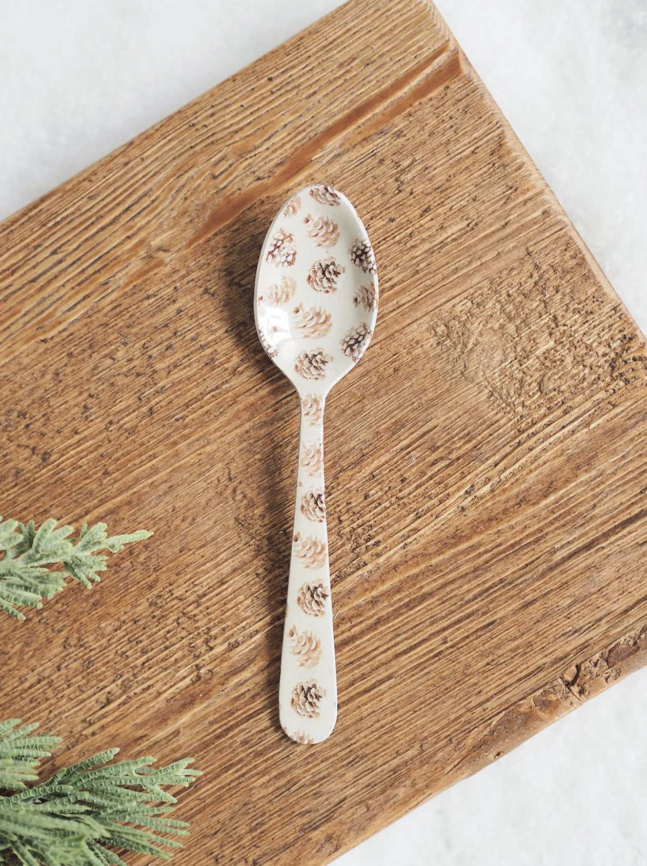 Holiday Pinecones Mini Utensils