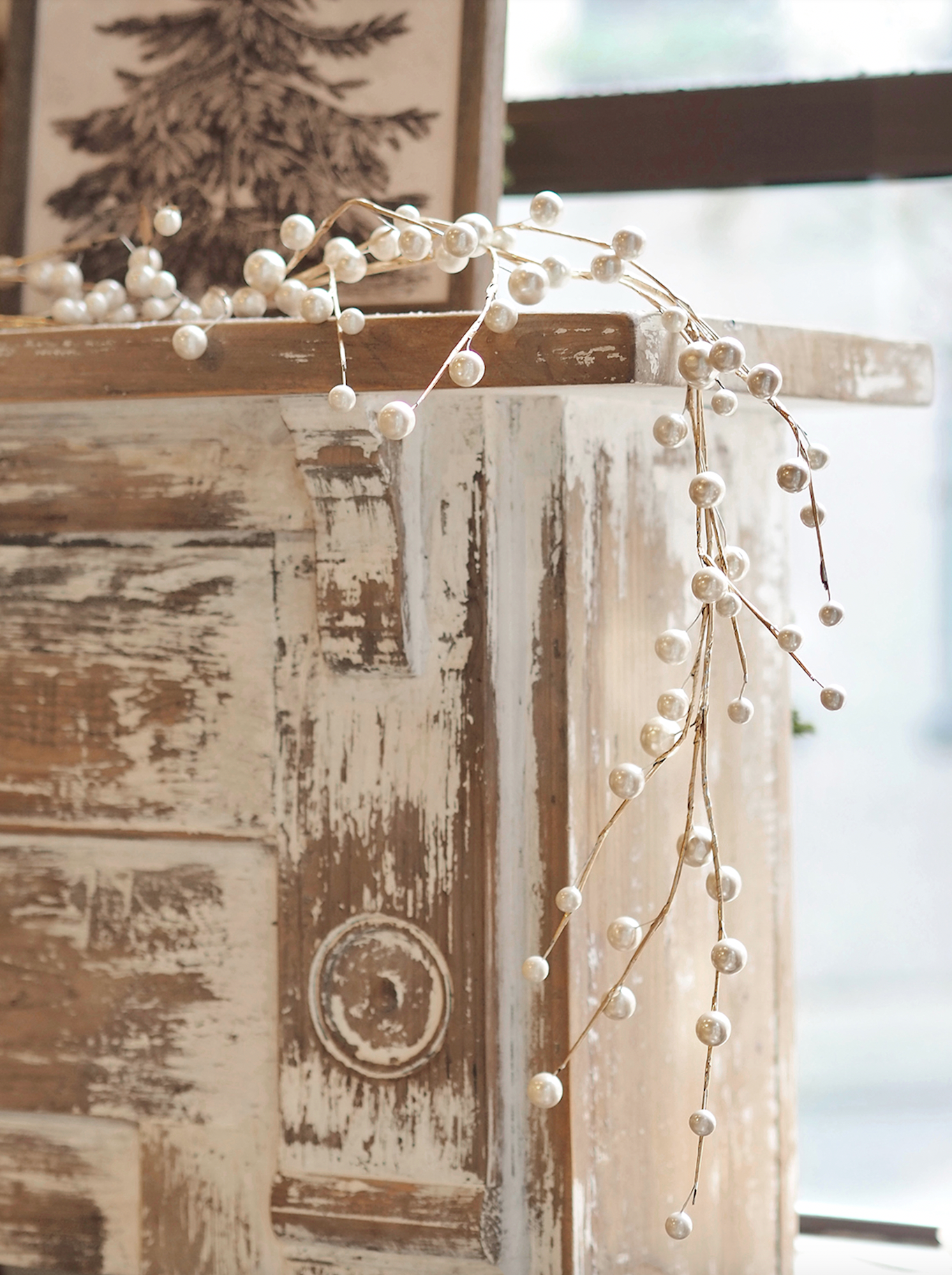 Pearl Stem Garland 5'