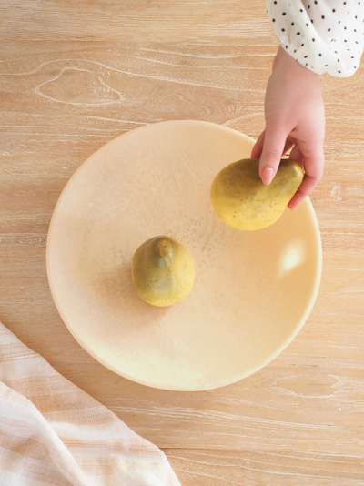 Cove Resin Serving Bowl