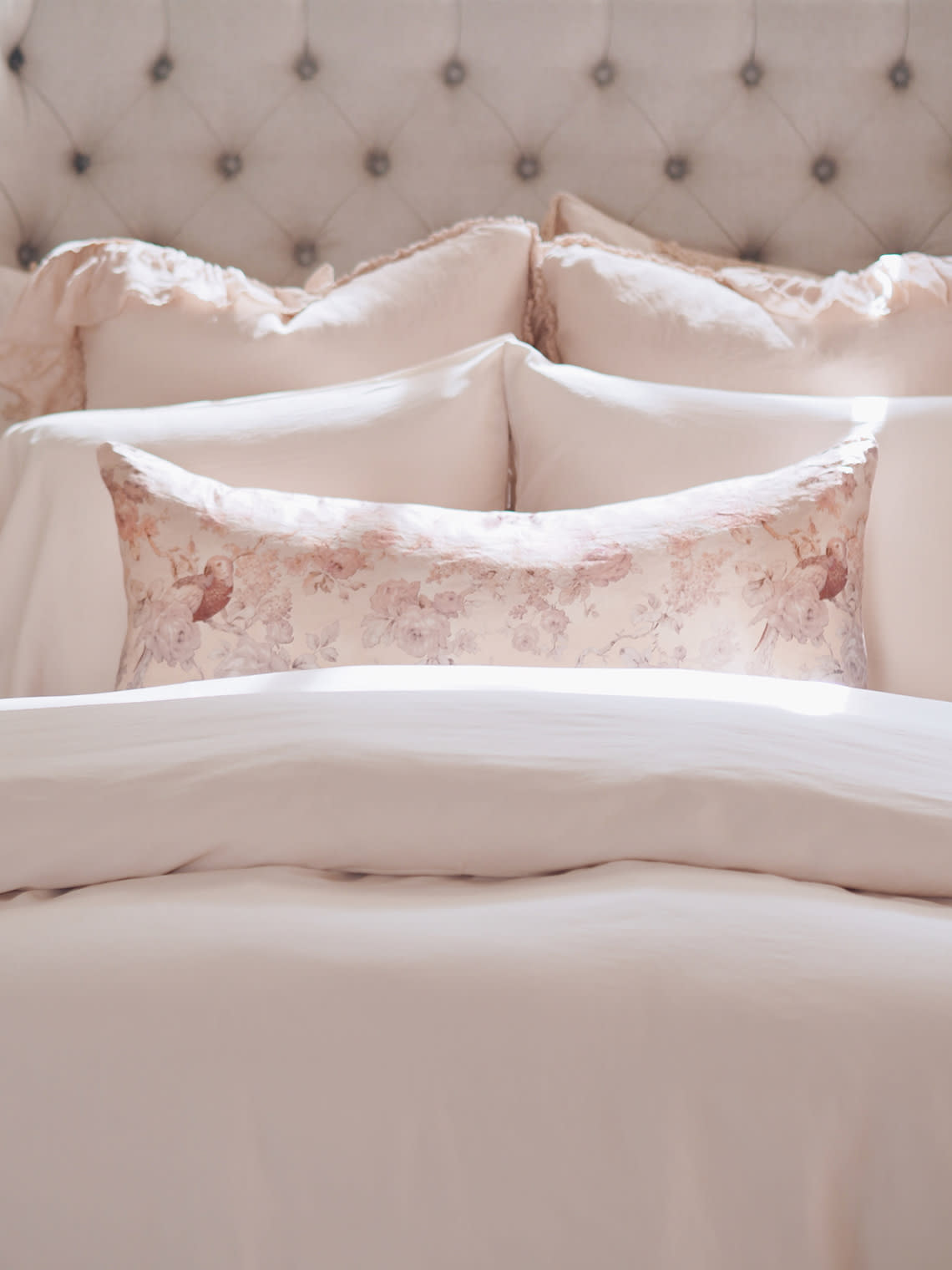 Madera Luxe Pearl Bedding