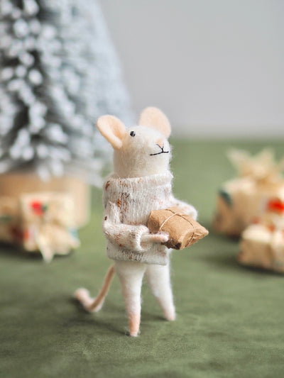 Gifting Gilbert Mouse Ornament