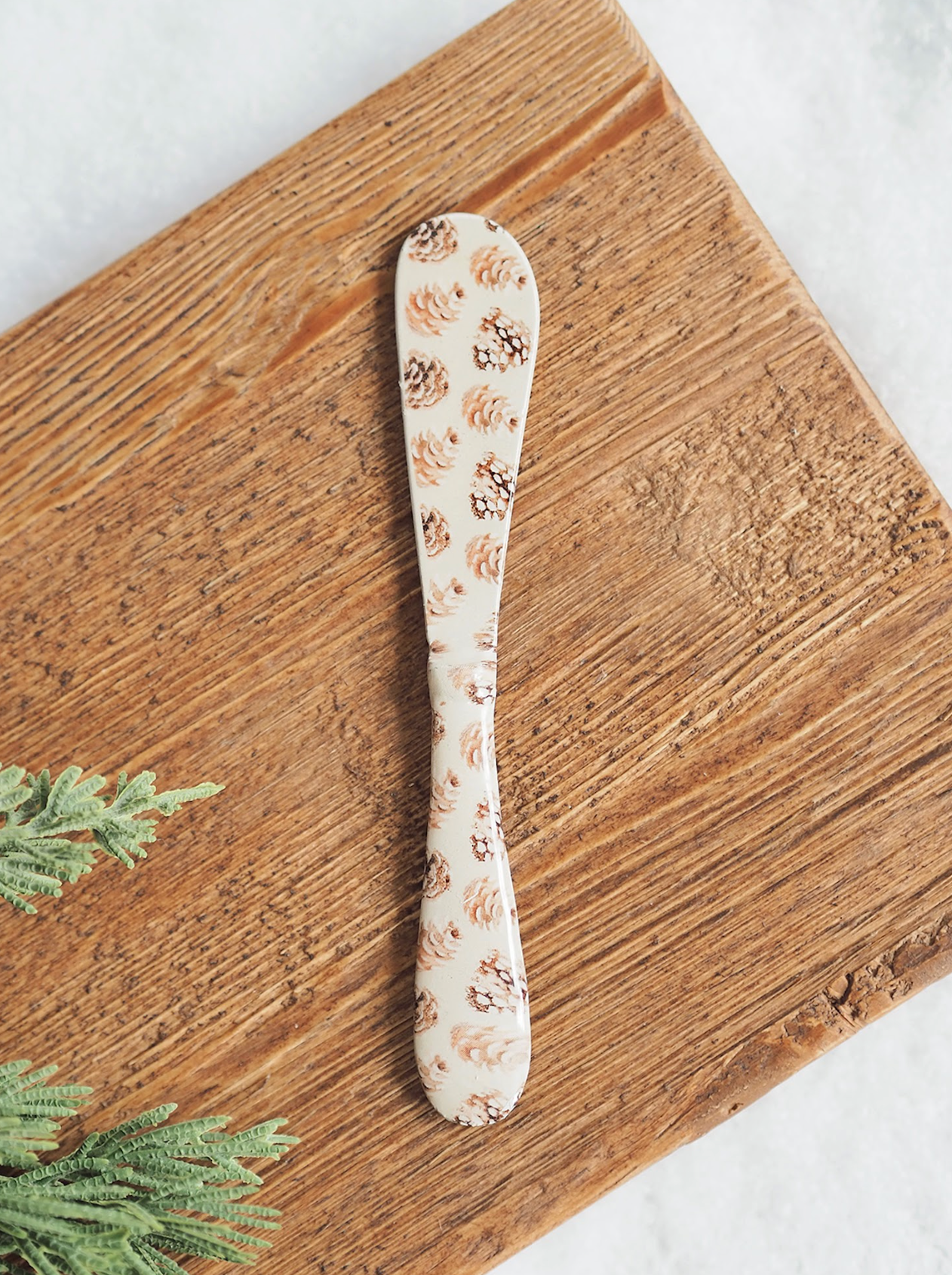 Holiday Pinecones Mini Utensils