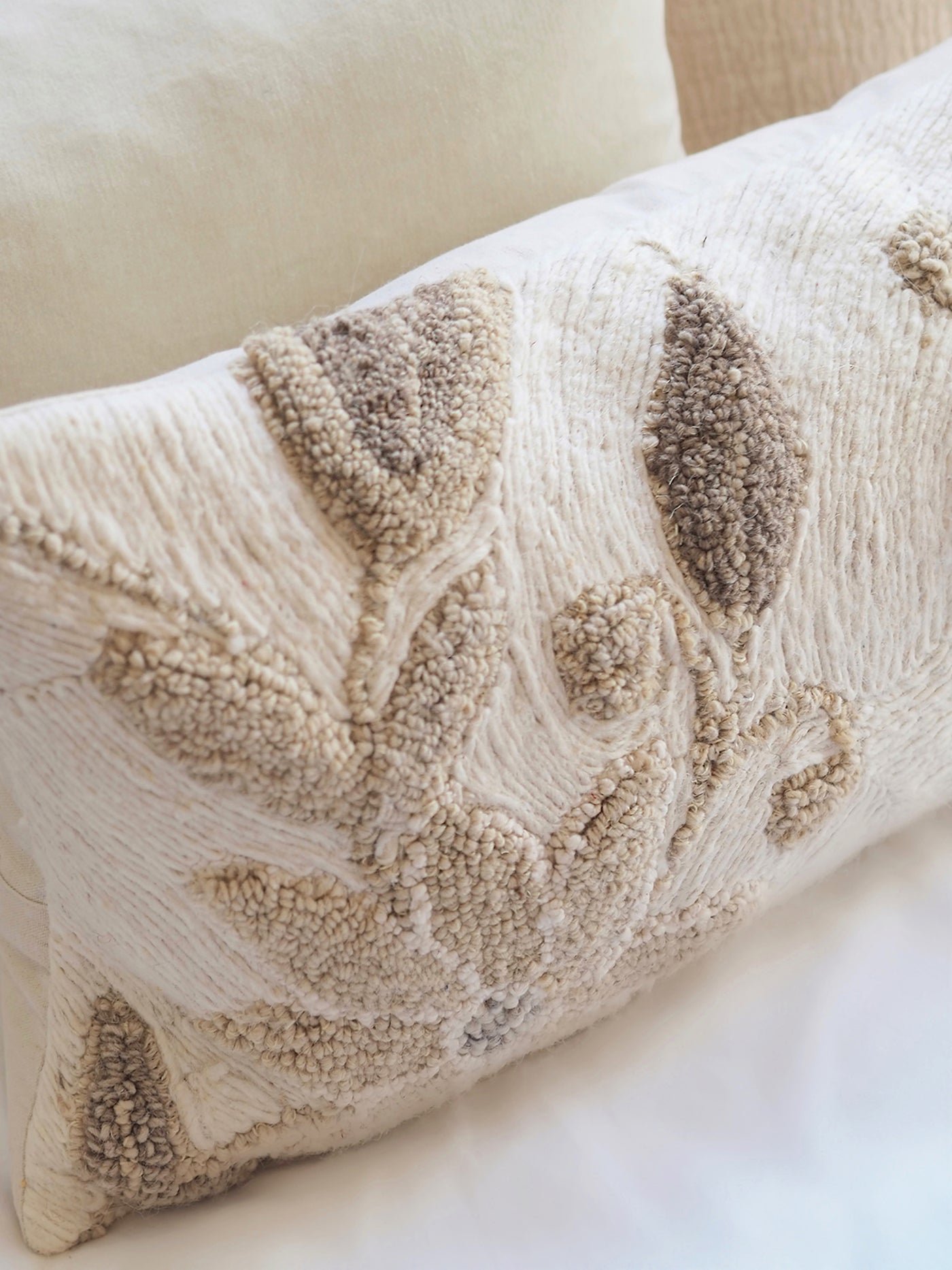 Flora Sand Pillow | 14x31