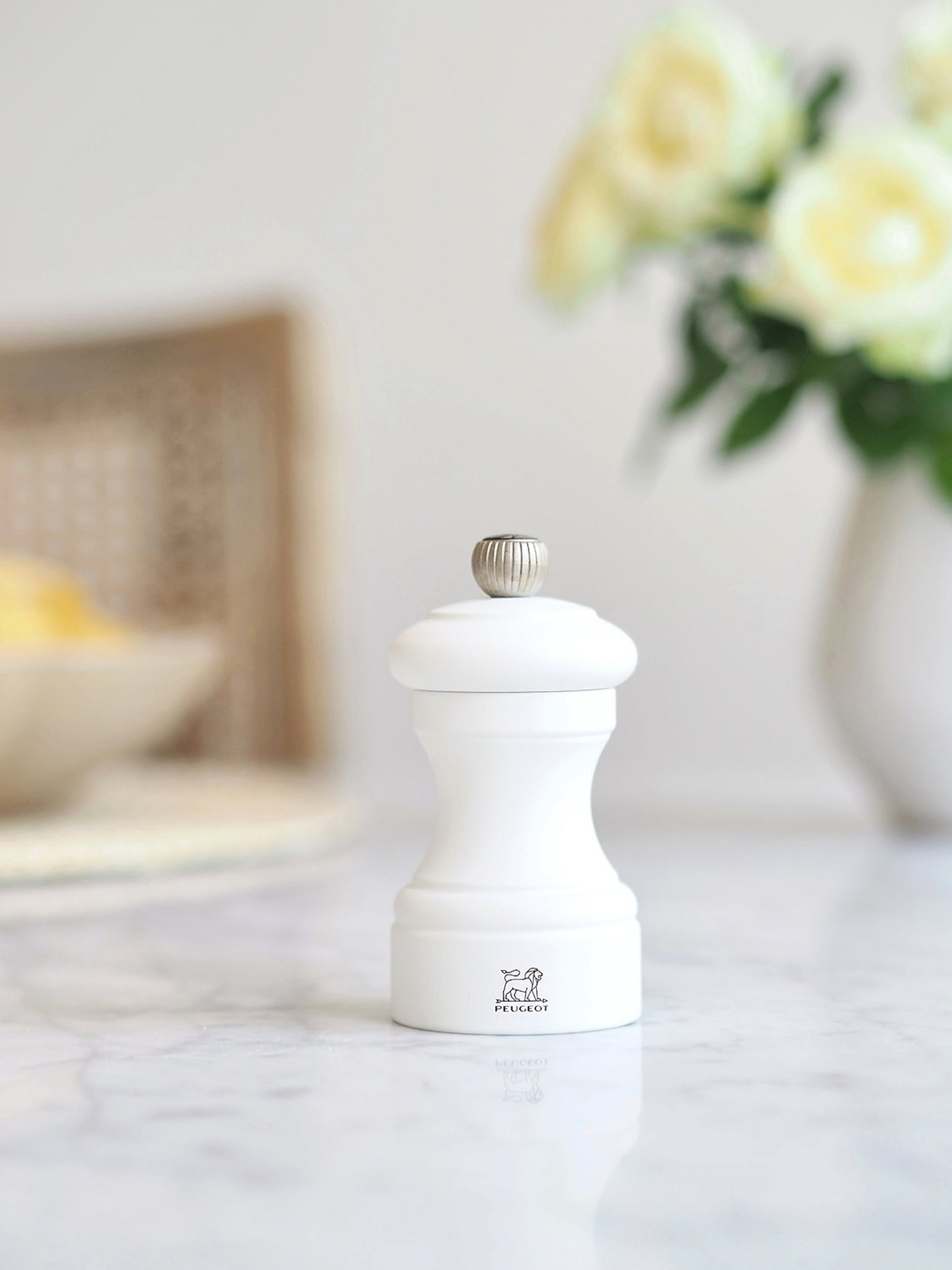 Bistro White Salt and Pepper Mills