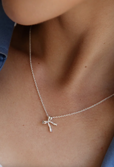 Bow Necklace | Silver