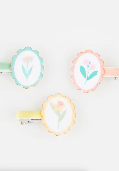 Flower Cameo Hair Clips